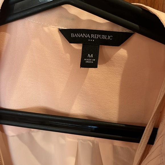 🤍🤍 Banana republic shirt - Picture 4 of 7